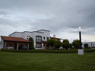 Increible propiedad en Venta en Cacalomacan.