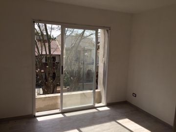 OPORTUNIDAD 1 Y 2 AMB A ESTRENAR