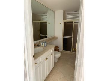 APARTAMENTO DE LUJO EN VENTA O ALQUILER EN PH MARESIAS PAITILLA