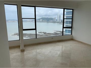 APARTAMENTO DE LUJO EN VENTA O ALQUILER EN PH MARESIAS PAITILLA