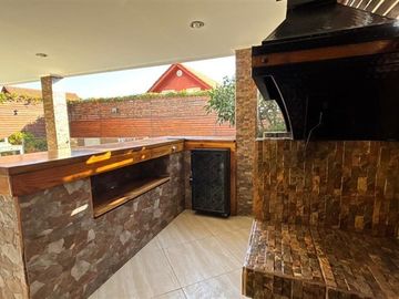 Casa en venta de 3D. Santa María del Peñon, Puente Alto