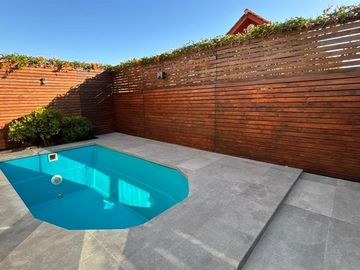 Casa en venta de 3D. Santa María del Peñon, Puente Alto