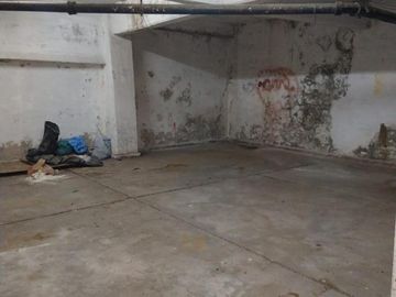 OPORTUNIDAD. VENDE: DEPOSITO, LOCAL, GARAJE, OFICINAS. EN PATERNAL- CAPITAL FEDERAL