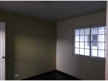 VENDO CASA EN ARRAIJAN CABECERA BARRIADA LA HACIENDA 2R