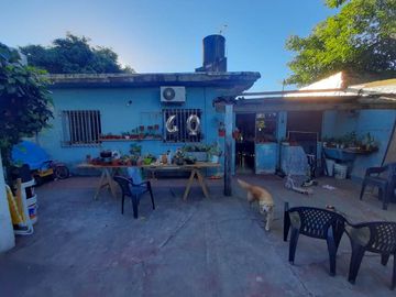 Casa en venta en Castelar Sur