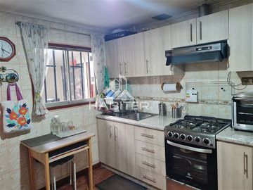 Casa en Venta en a solo doscuadras de Av. Ercilla