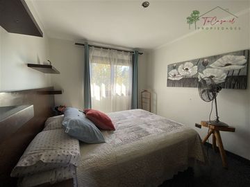 Casa en parcela venta 5D/5B +2 estar en Club de Golf Oliveto