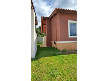 Se ALQUILA casa en Arboleda Costa Verde - Chorrera