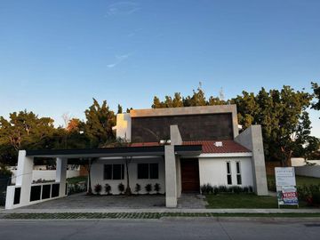Casa en venta en Fraccionamiento Paraíso Country Club, Emiliano Zapata