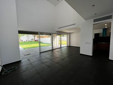 Casa en venta en Fraccionamiento Paraíso Country Club, Emiliano Zapata