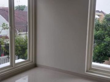 Rumah WISMA PERMAI TENGAH baru minimalis hadap hook