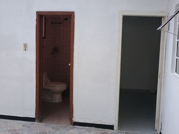 bodega en arriendo en ingles. Cod A6684302