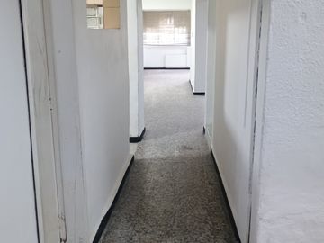 bodega en arriendo en ingles. Cod A6684302