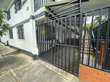 apartaestudio en arriendo en el lido. Cod A4346