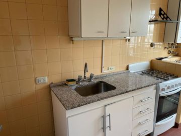 Departamento 2 Ambientes En Venta C/ balcón - Barrio Norte, Capital Federal