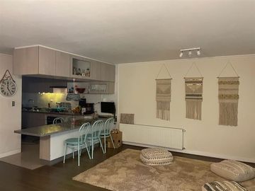 Departamento en Venta en Teniente Merino670/ Lindero