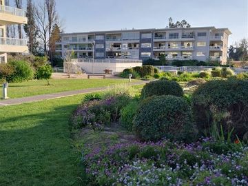 Departamento en Venta en Teniente Merino670/ Lindero