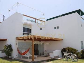 CASA PLAYA CONDOMINIO  ASIA DEL SOL