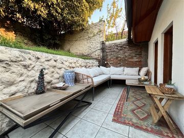 Se Vende Casa para remodelar, 5 dormitorios, Las Condes.