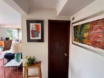 Se Vende Casa para remodelar, 5 dormitorios, Las Condes.