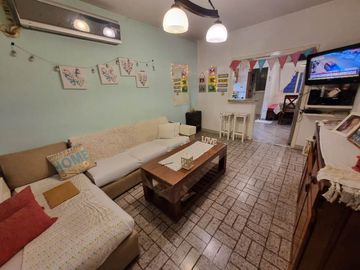 Casa PH en venta en Parque Johnston