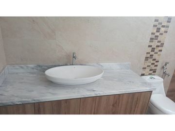 VENDO CASA EN EL CONDADO DE VICOLINCI