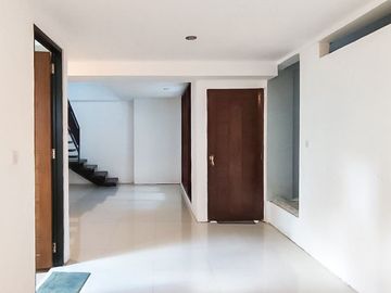 PROMO BULAN INI VILLA DIJUAL MURAH 4 LANTAI DI JIMBARAN