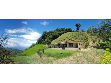 Venta Finca en Pastos, San Pacho - Valle del Cauca