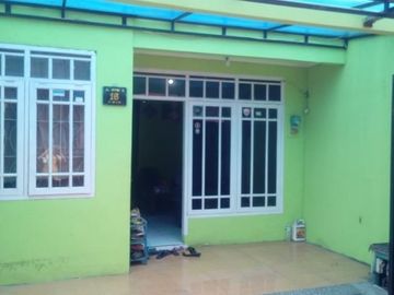 Hunian Kokoh Dua Lantai Di Dekat Griya Antapani Bandung | DBPro