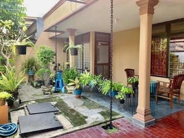 Rumah Rungkut Asri dekat Kampus UPN,MERR