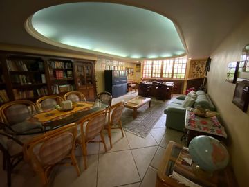 Impactante Residencia Estilo Colonial Mexicano en Hacienda de Vallescondido
