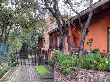 Impactante Residencia Estilo Colonial Mexicano en Hacienda de Vallescondido