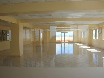 CONDO IN TAFT FRONTING LASALLE, VERY AFFORDABLE, ACCESSIBLE