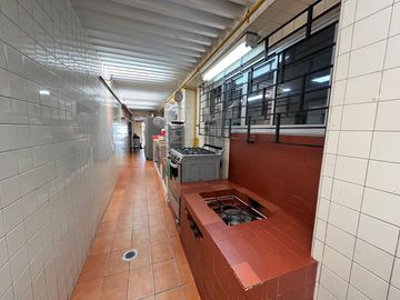 casa-local en arriendo/venta en granadillo. Cod V105244