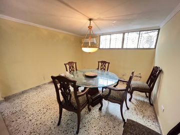 casa-local en arriendo/venta en granadillo. Cod V105244