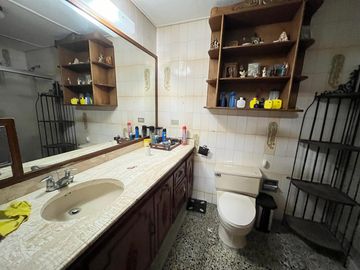 casa-local en arriendo/venta en granadillo. Cod V105244