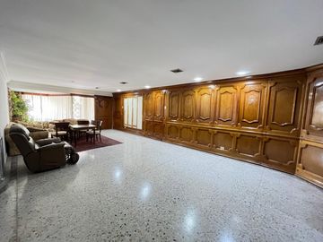 casa-local en arriendo/venta en granadillo. Cod V105244
