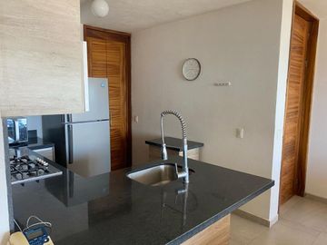 Reducción de Precio!  Departamento a Pie de Playa
