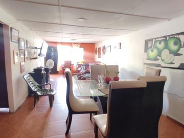 casa en venta en la victoria. Cod V102234
