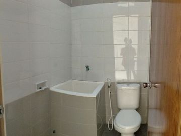 Rumah Nyaman di Cluster Aralia Harapan Indah Bekasi