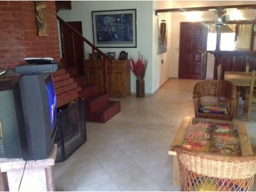 Chalet en Cariló de 4 dormitorios