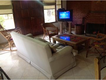 Chalet en Cariló de 4 dormitorios