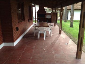 Chalet en Cariló de 4 dormitorios