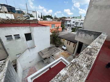 Casa ideal para notarías por la Minerva en venta