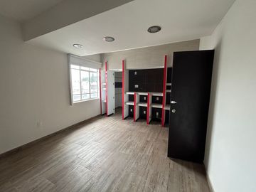 Casa ideal para notarías por la Minerva en venta