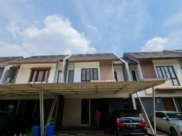 DIJUAL RUMAH MINIMALIS 2 LANTAI SIAP HUNI DI THE MOZIA BSD CITY