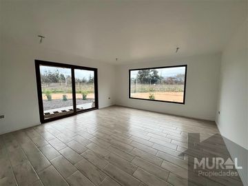 Arriendo casa nueva, condominio seguro, Trebulco, Talagante