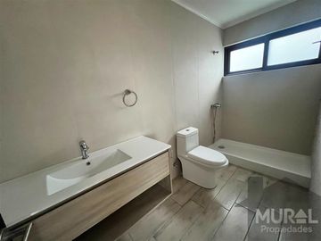 Arriendo casa nueva, condominio seguro, Trebulco, Talagante