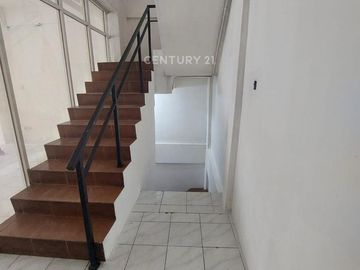 Ruko 3 Lantai Dijual Depan Jalan Utama Cirendeu