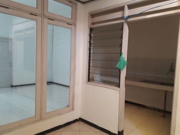 Di jual rumah nirwana regency, surabaya